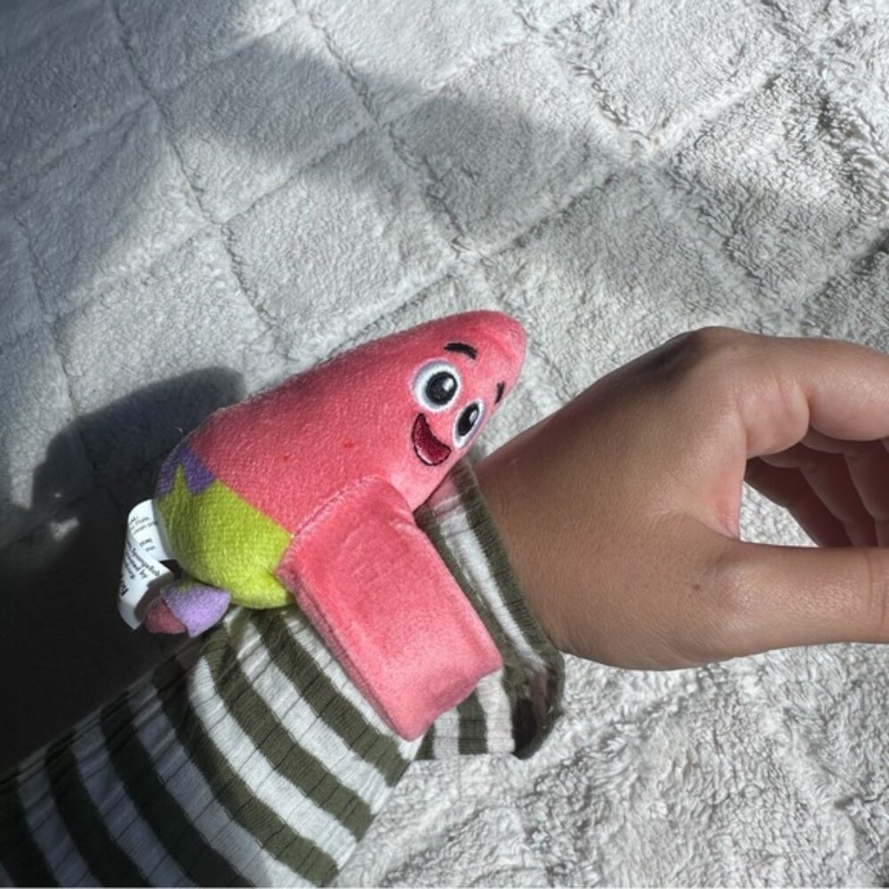 Nickelodeon X Bullsitoy | Patrick Cutie Cuff Steering Wheel Hugger Slap Bracelet